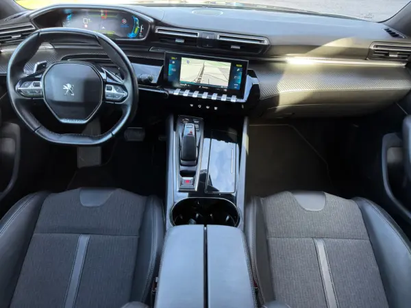 Peugeot 508 SW 1.6 Hybrid Allure e-EAT8 23