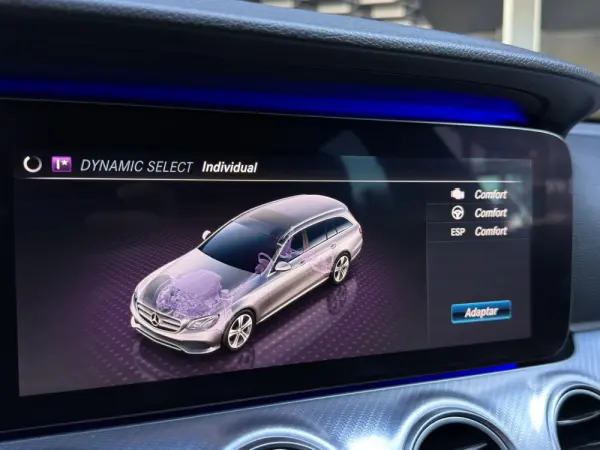 Mercedes-Benz E 220 d Avantgarde 61