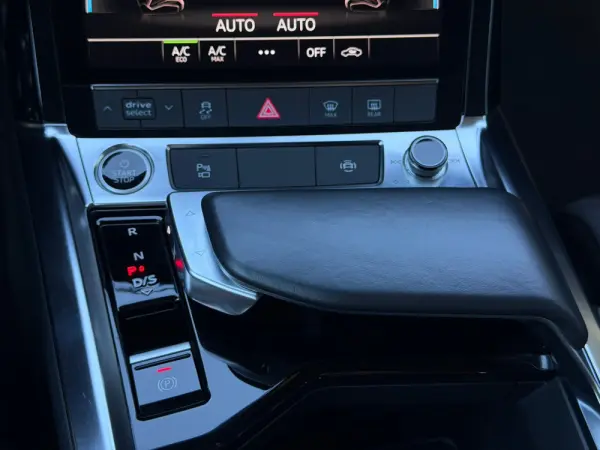 Audi e-tron Sportback 55 quattro S line 59