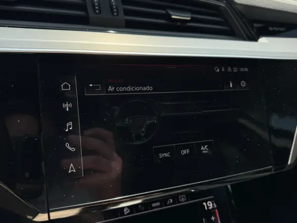 Audi e-tron Sportback 55 quattro S line 50