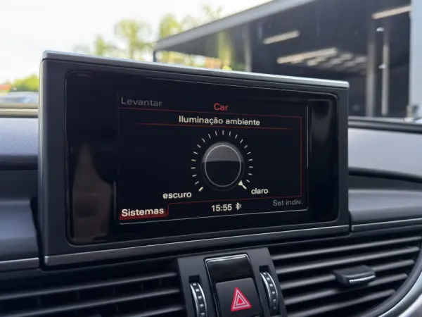 Audi A6 Avant 2.0 TDi Advance S tronic 47