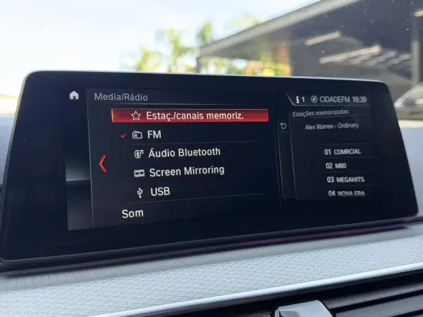 BMW 520 d Pack M Auto 43