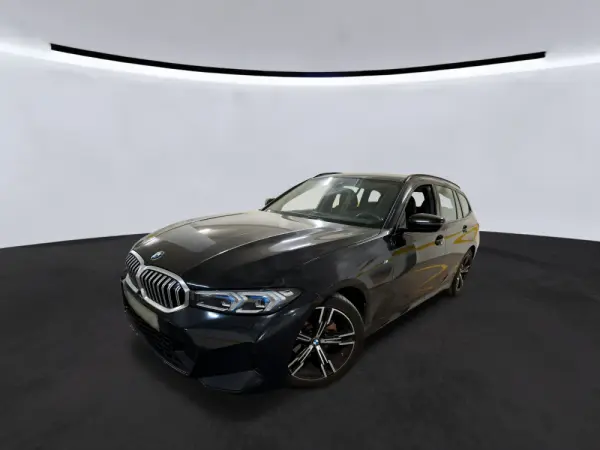BMW 320 d Pack M Auto 2