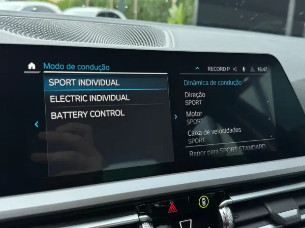 BMW 330 e Corporate Edition Auto 48