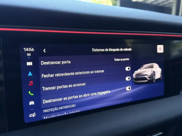 Porsche Macan Electric 4 67