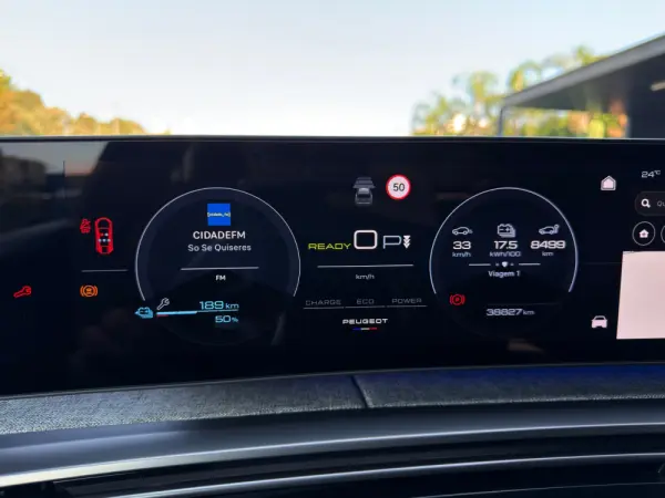 Peugeot E-3008 73 kWh GT 29