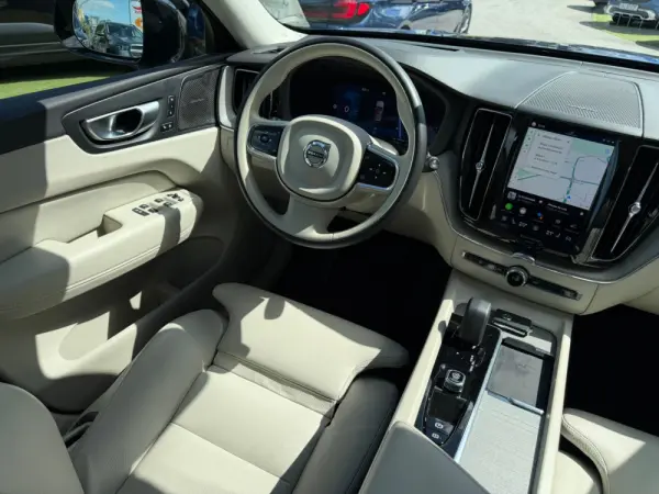 Volvo XC 60 2.0 T6 PHEV Ultimate Dark AWD 28