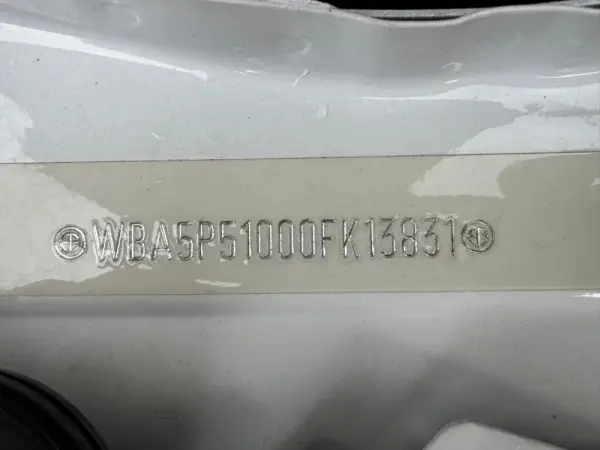 BMW 330 e Corporate Edition Auto 81