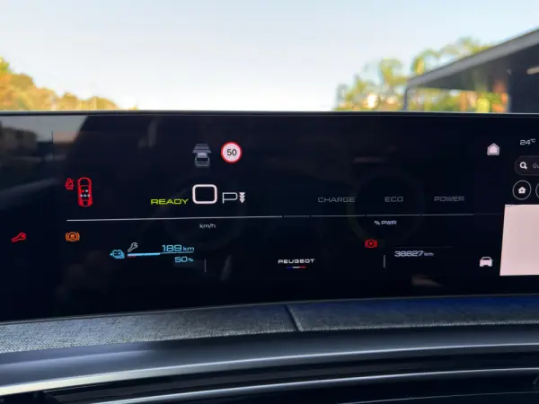 Peugeot E-3008 73 kWh GT 31