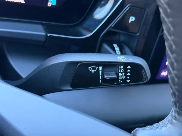 Porsche Macan Electric 4 46