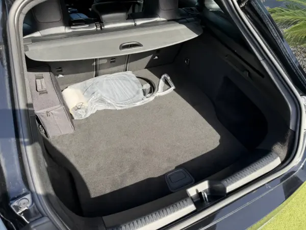 Mercedes-Benz CLA 250 e Shooting Brake AMG Line 68