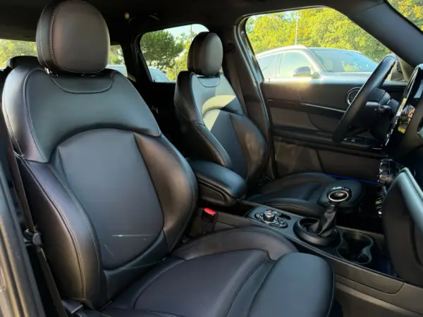 MINI Countryman Cooper SE ALL4 Auto 16