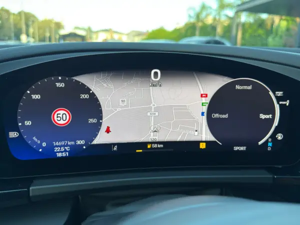 Porsche Macan Electric 4 40