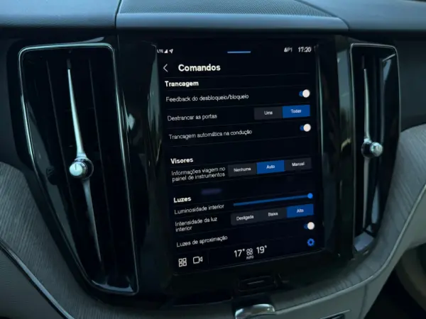 Volvo XC 60 2.0 B4 Plus Bright 48
