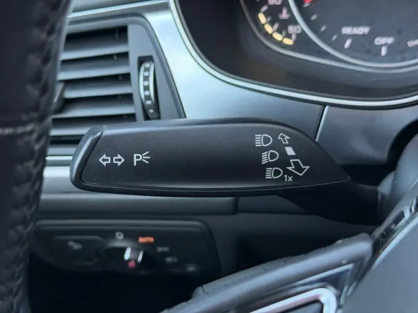 Audi A6 Avant 2.0 TDi Advance S tronic 32
