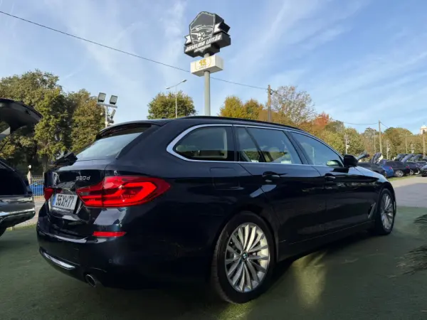 BMW 520 d Line Luxury Auto 1