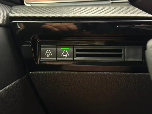 Peugeot 508 1.5 BlueHDi GT EAT8 26