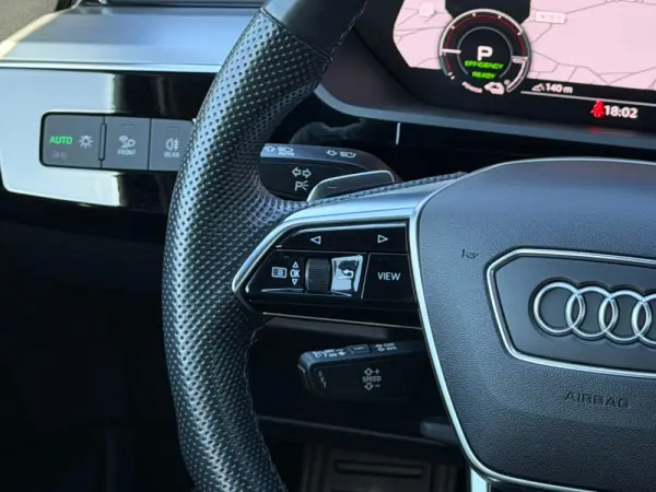 Audi e-tron Sportback 55 quattro S line 32