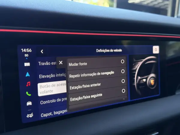 Porsche Macan Electric 4 64