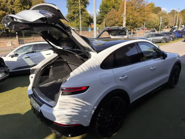 Porsche Cayenne Coupé E-Hybrid Tiptronic S 70