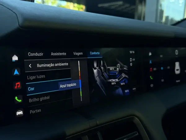 Porsche Taycan Sport Turismo Standard 44