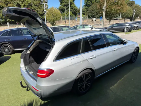 Mercedes-Benz E 220 d Avantgarde 68