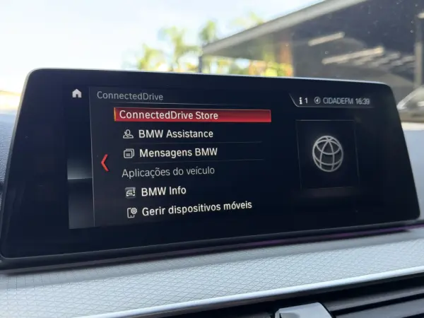 BMW 520 d Pack M Auto 45