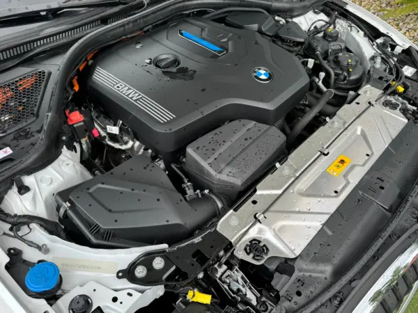 BMW 330 e Corporate Edition Auto 78