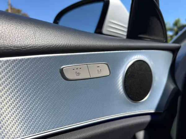 Mercedes-Benz E 220 d Avantgarde 17