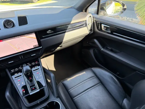 Porsche Cayenne Coupé E-Hybrid Tiptronic S 32