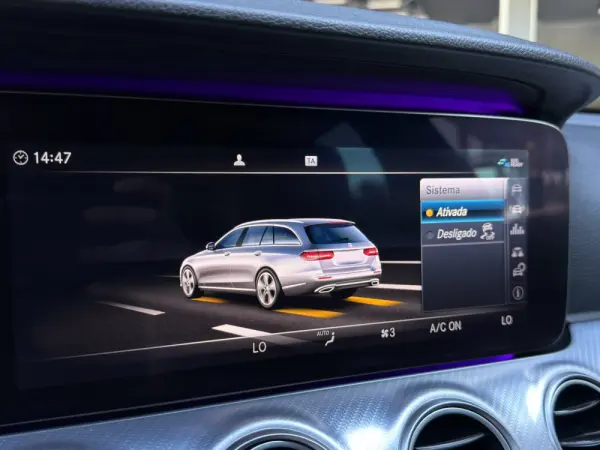 Mercedes-Benz E 220 d Avantgarde 49