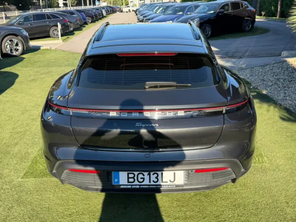 Porsche Taycan Sport Turismo Standard 15