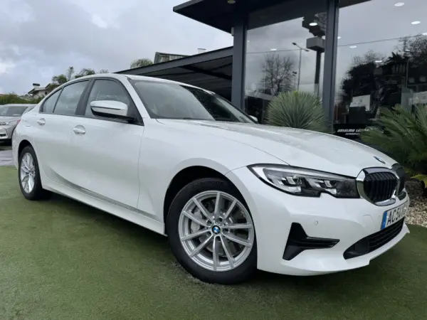 BMW 330 e Corporate Edition Auto 8