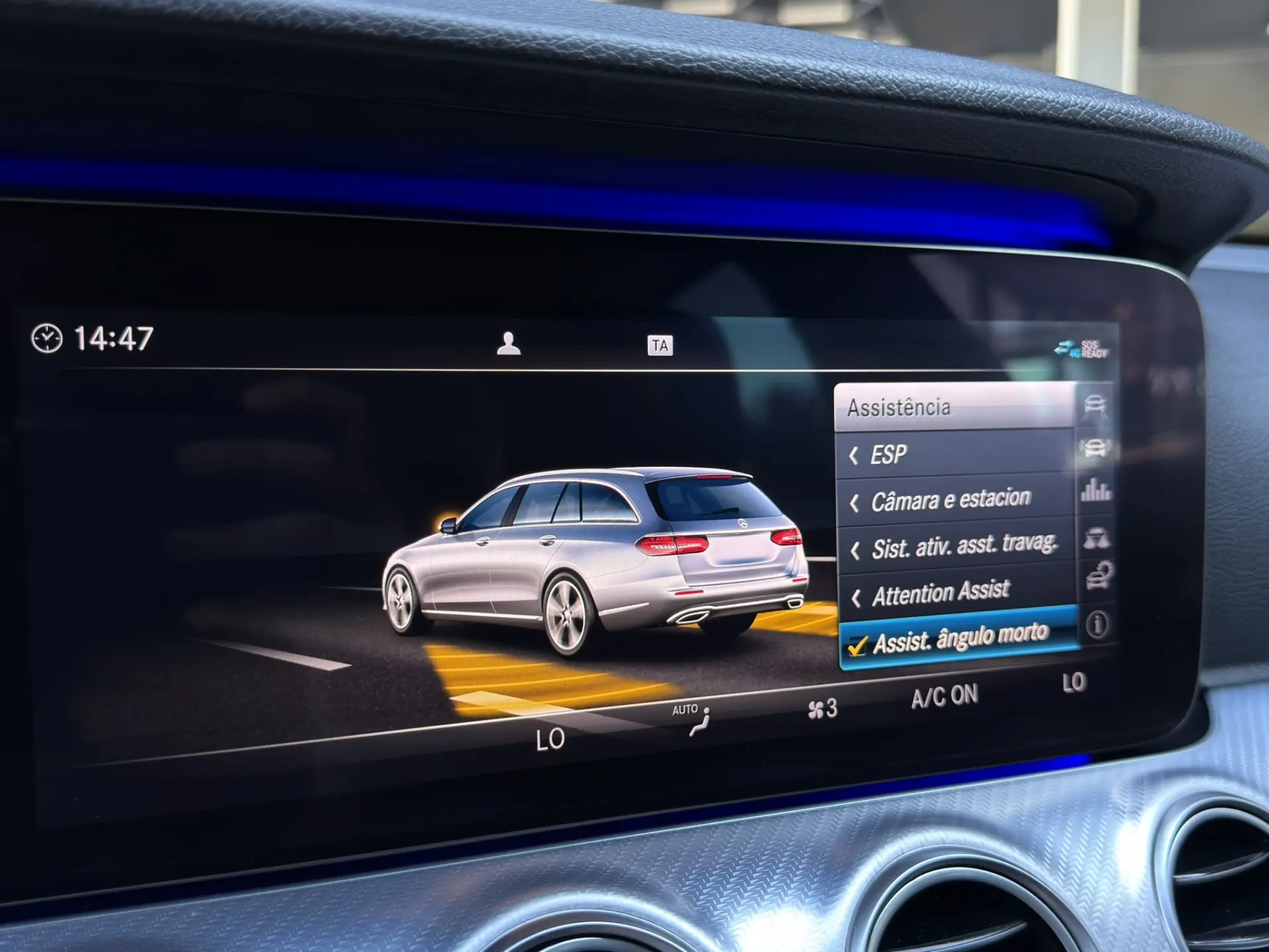 Mercedes-Benz E 220 d Avantgarde 54