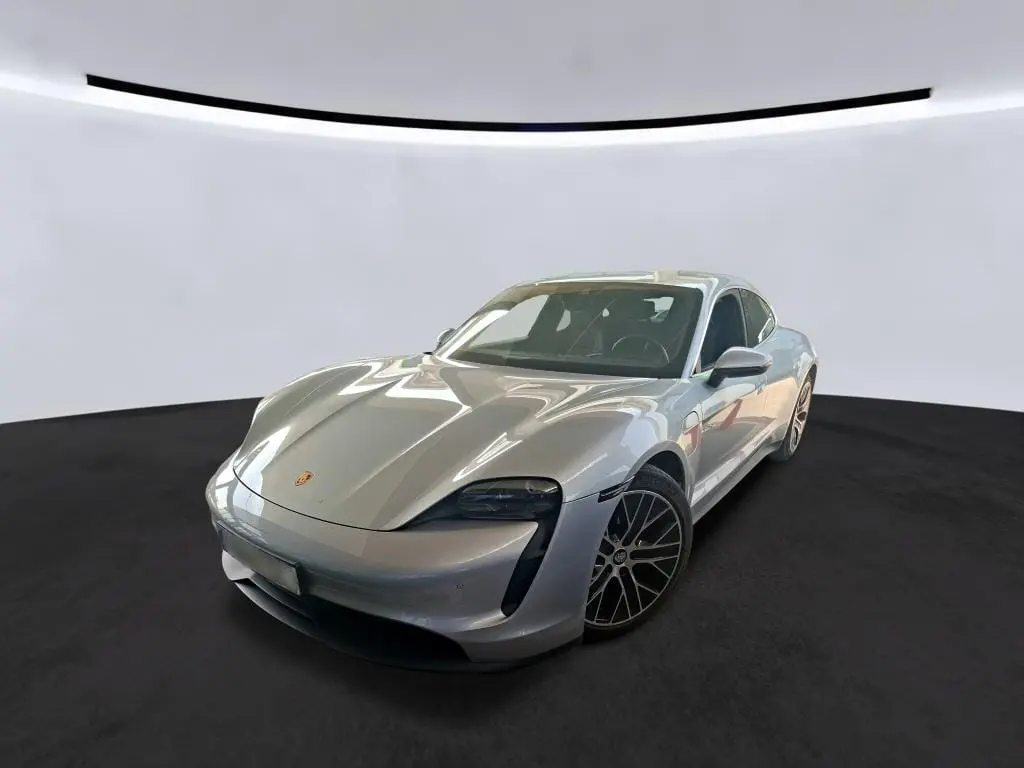 Porsche Taycan 4S 1