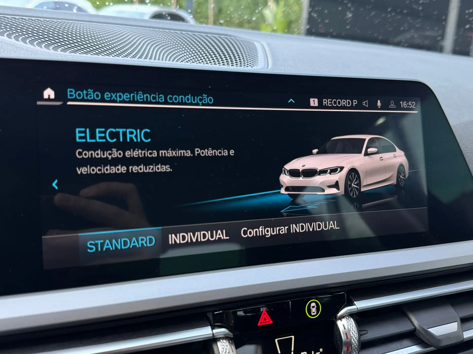 BMW 330 e Corporate Edition Auto 65