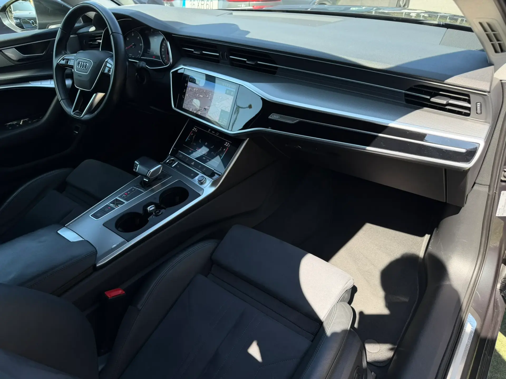 Audi A6 Avant 40 TDI Sport S tronic 16