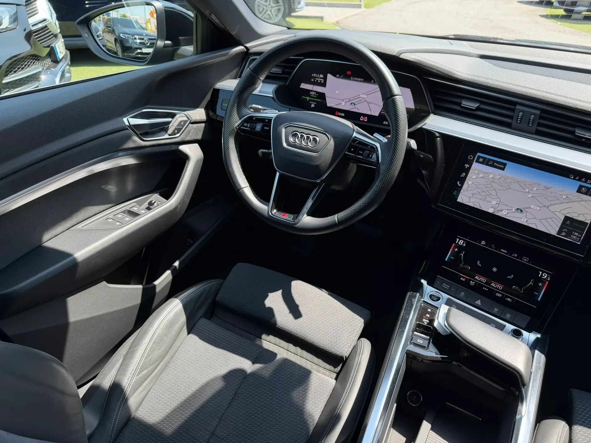 Audi e-tron Sportback 55 quattro S line 24