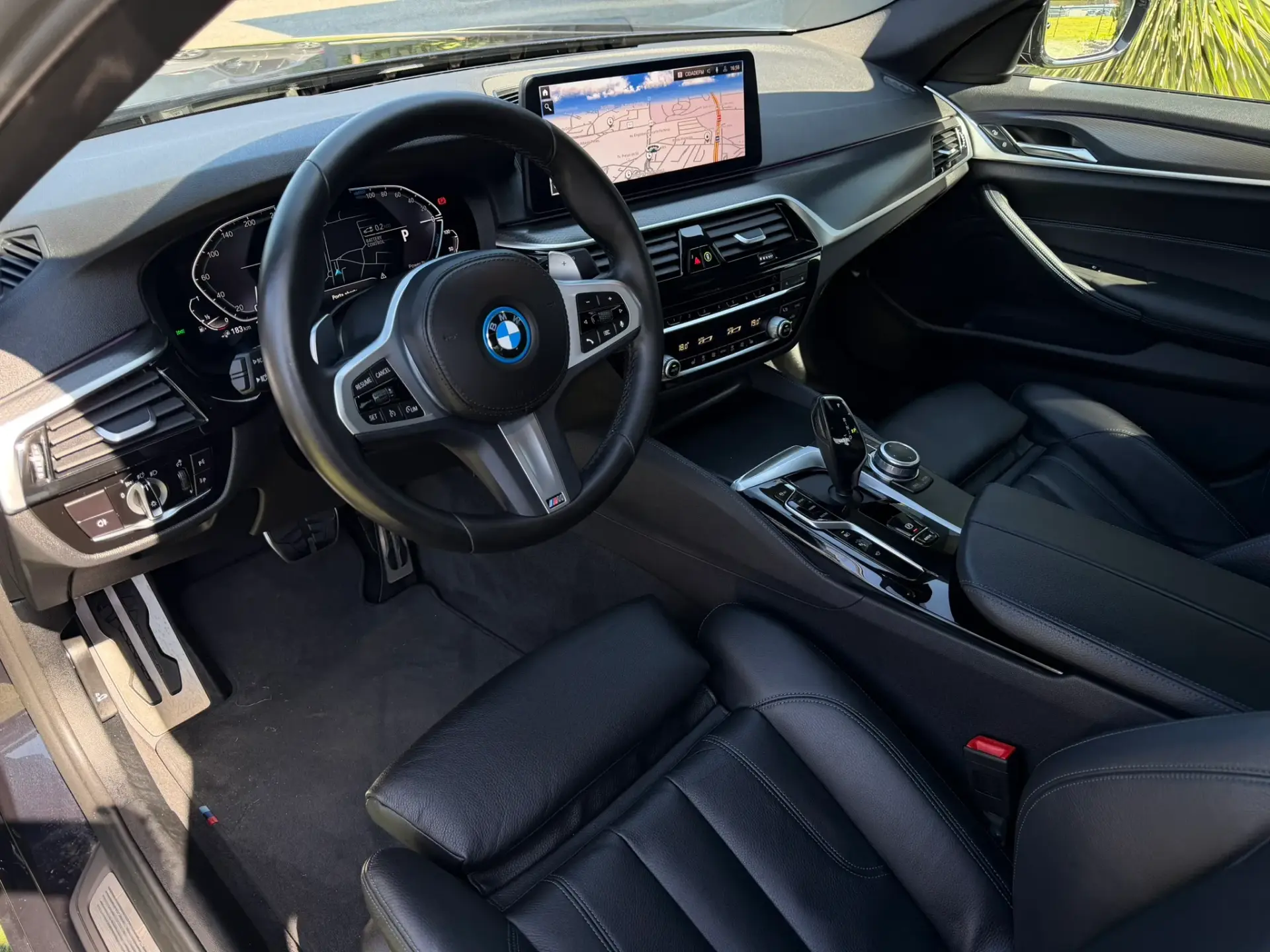 BMW 520 e Pack M 2