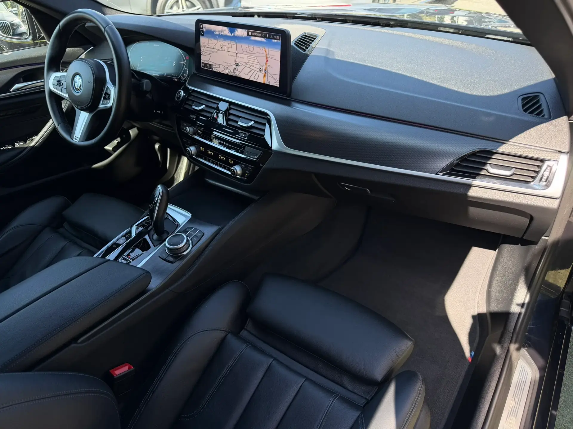 BMW 520 e Pack M 20