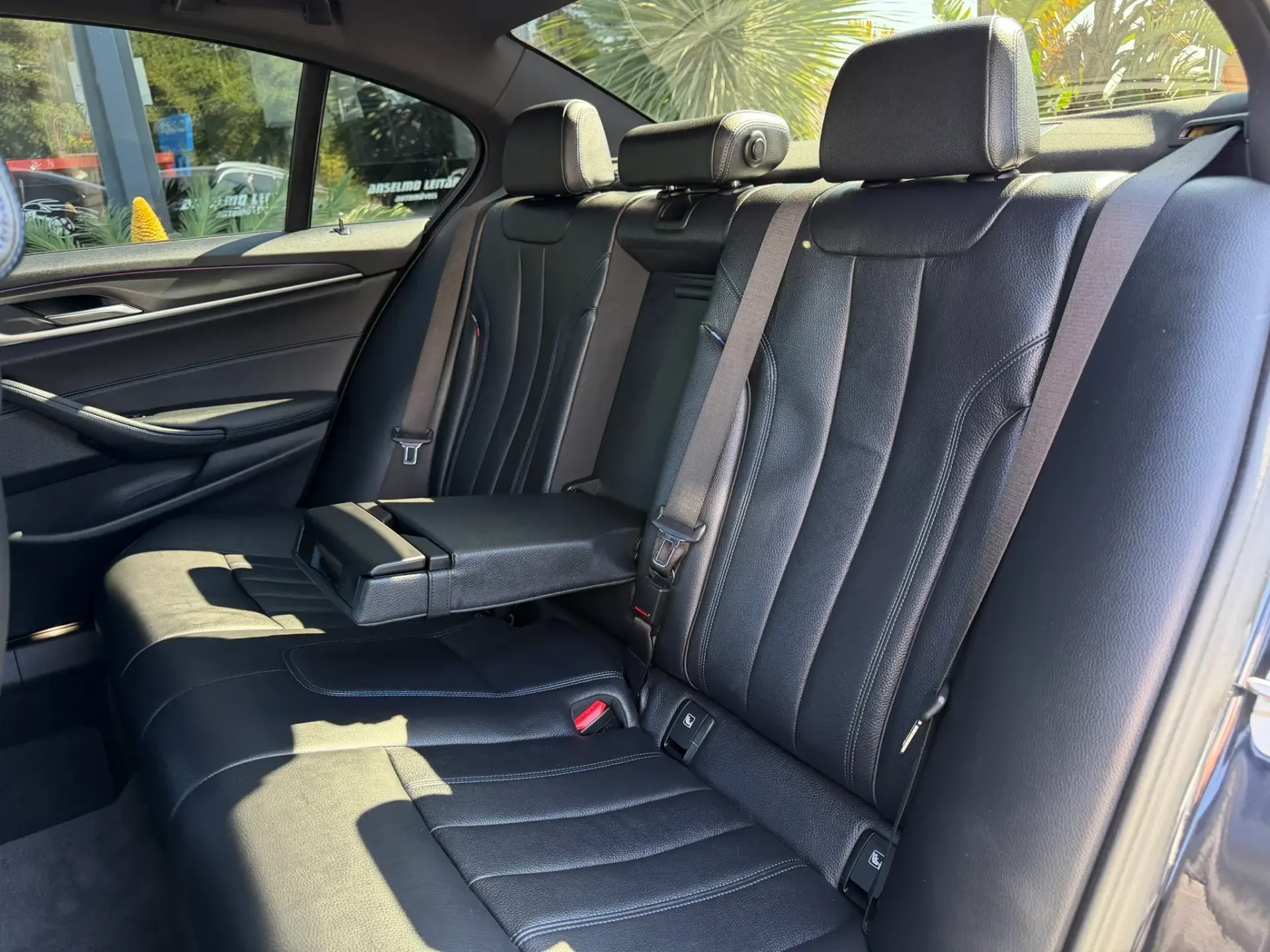 BMW 520 e Pack M 23