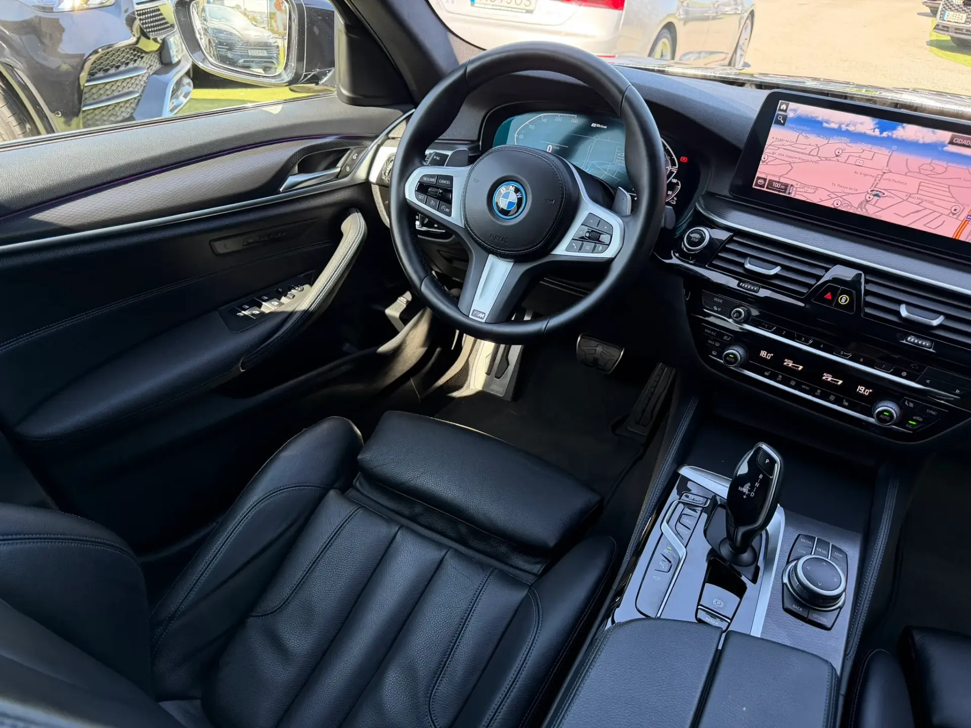 BMW 520 e Pack M 26