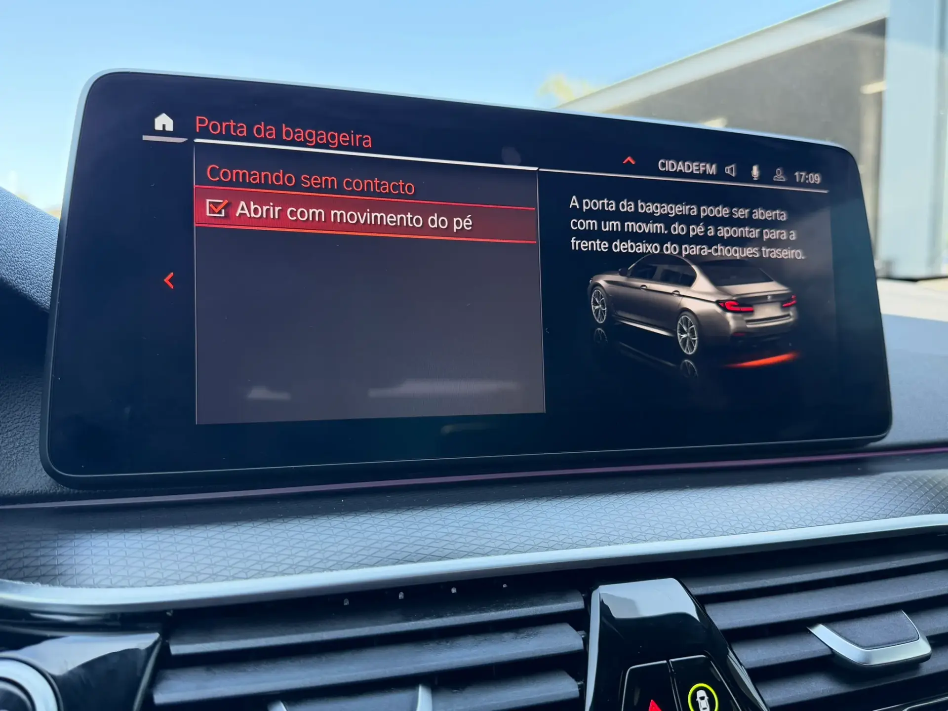 BMW 520 e Pack M 70