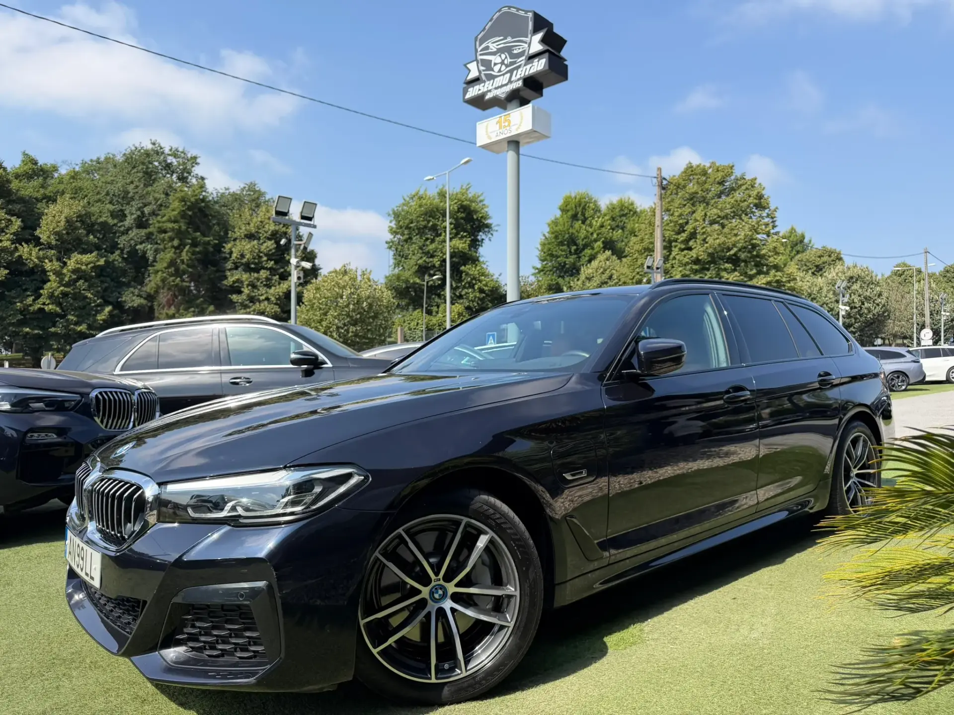 BMW 520 e Pack M 4