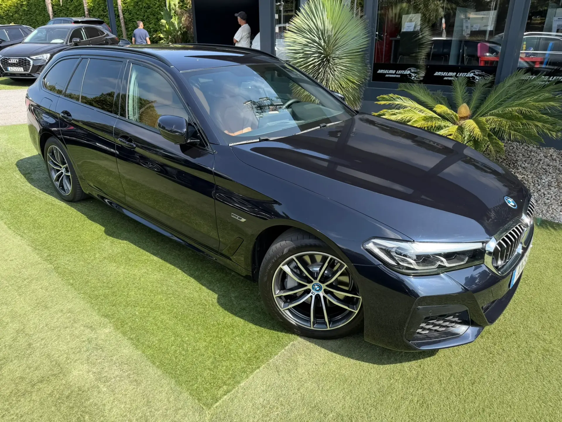 BMW 520 e Pack M 9