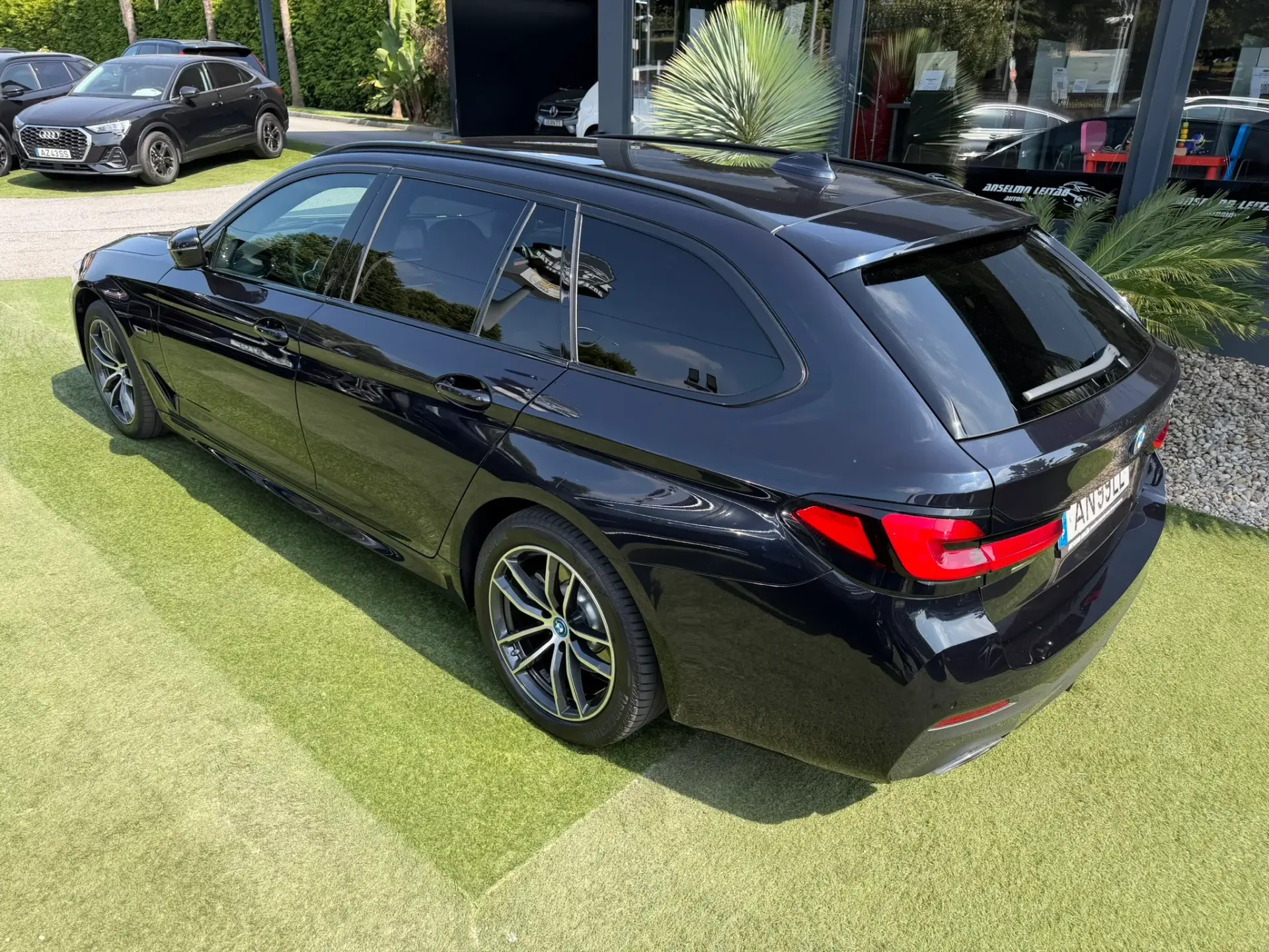 BMW 520 e Pack M 14