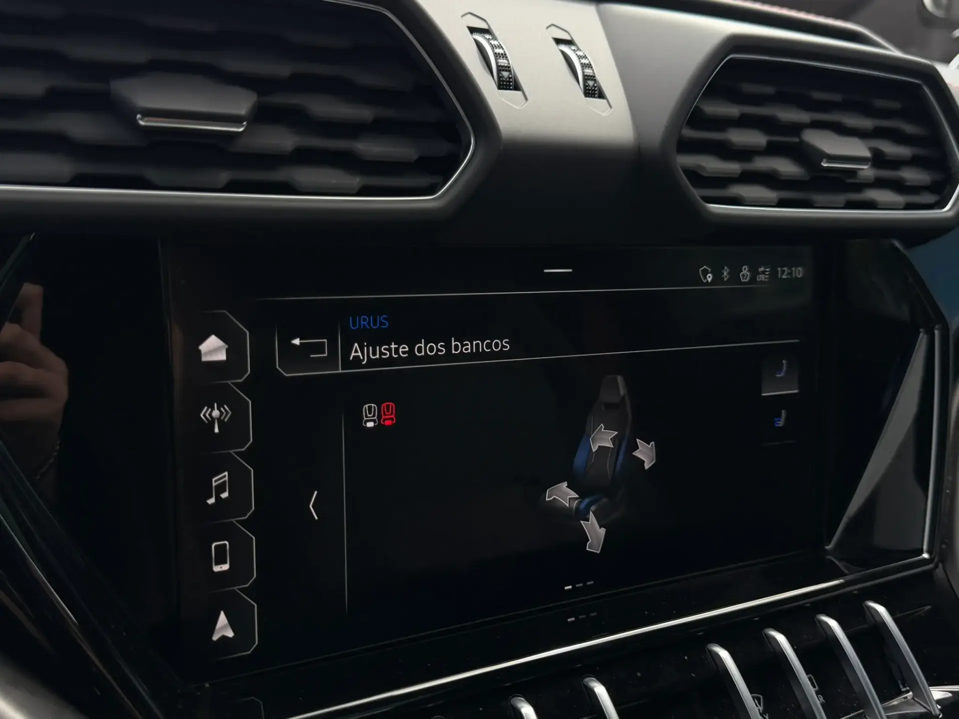 Lamborghini Urus 4.0 V8 67