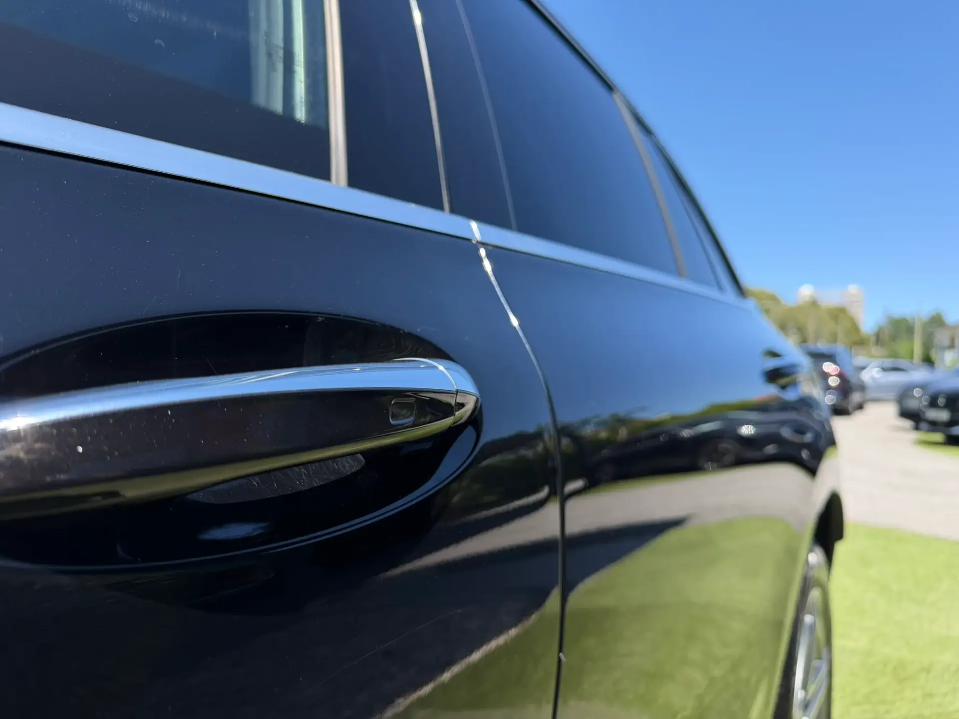 Mercedes-Benz EQC 400 4Matic 7
