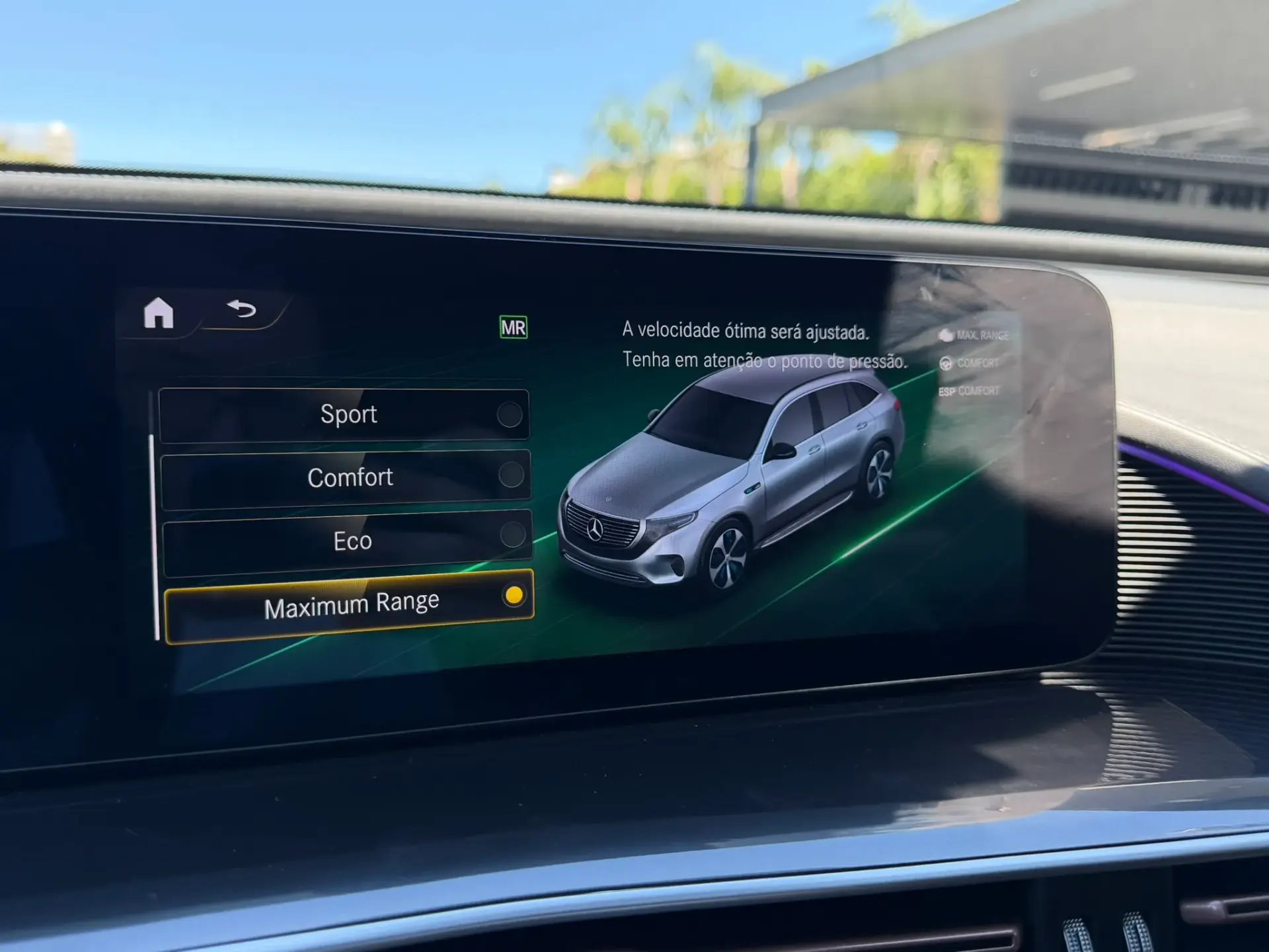 Mercedes-Benz EQC 400 4Matic 64