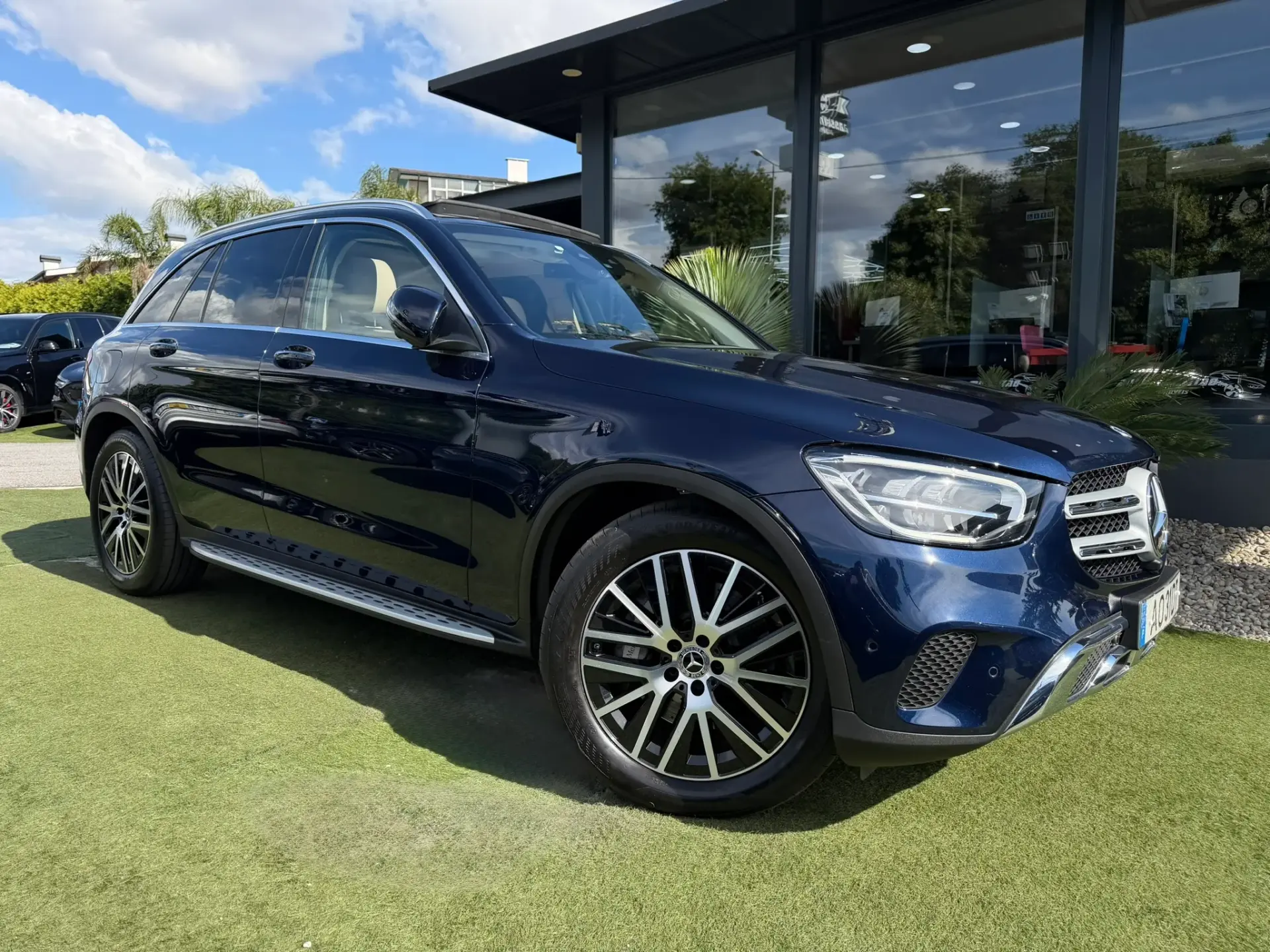 Mercedes-Benz GLC 300 de 4Matic 10